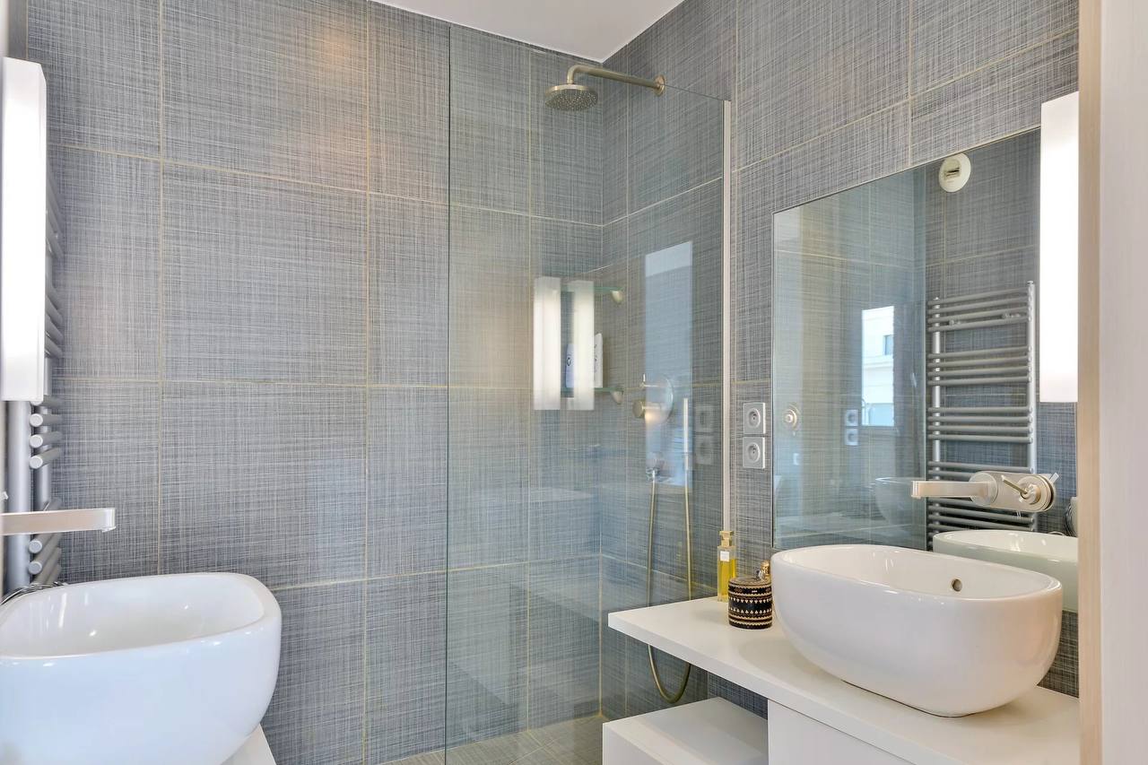 Maison sur le toit - Image 9